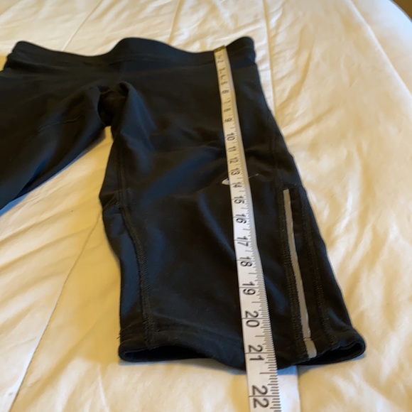 Nike Dri-Fit Running Women’s Capris - Size S - Picture 10 of 14